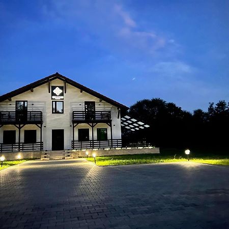 Casa Cu Flori Maramures Бая-Маре Екстер'єр фото